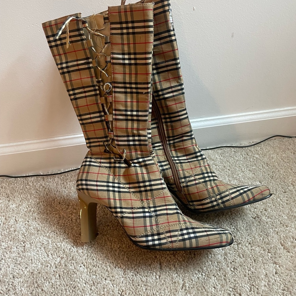 Sharp boots tan plaid size 7 high heels